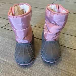 Snow Boots
